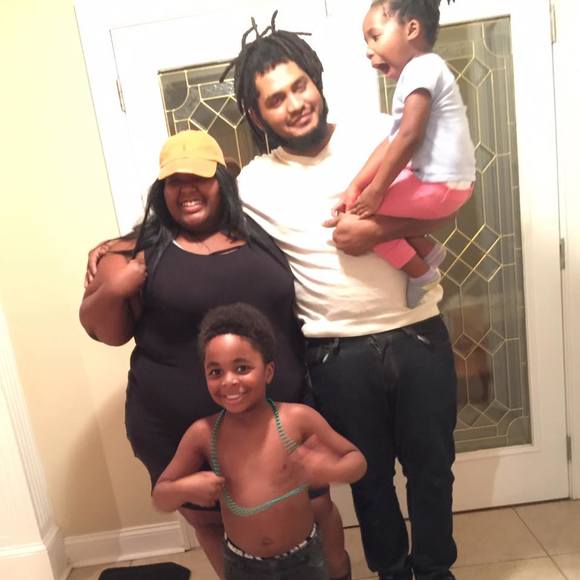 Meet your Posher, Cabria - Picture 1 of 1